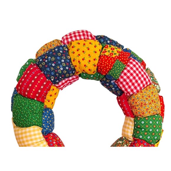 Vintage Handmade Patchwork Quilt Style 20" Puffy Wreath Calico Prints Fabrics - Picture 2 of 5